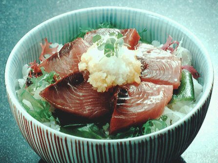 かつおちらし丼