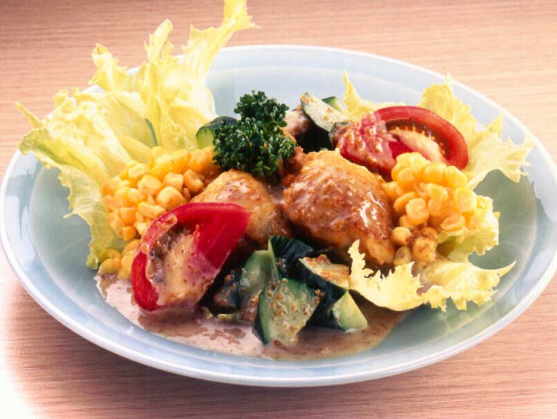 和風から揚げサラダ 白胡麻ドレッシング