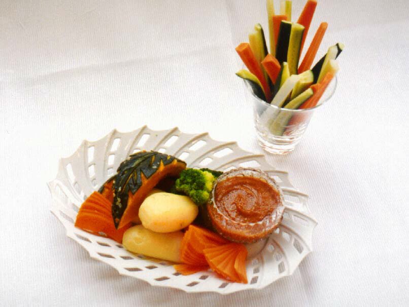 温野菜のｽﾊﾟｲｼｰﾅｯﾂﾍﾟｰｽﾄ＆ｽﾃｨｯｸｻﾗﾀﾞ