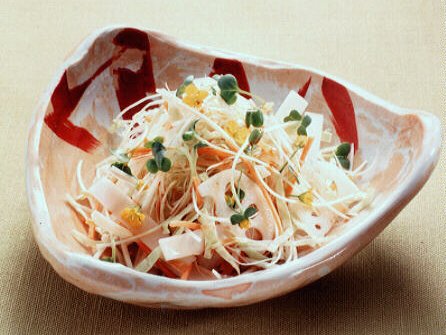 シャキシャキ春サラダ