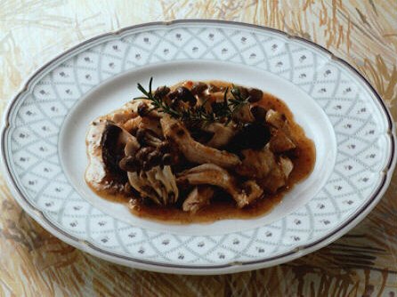 鶏肉ときのこのサラダ