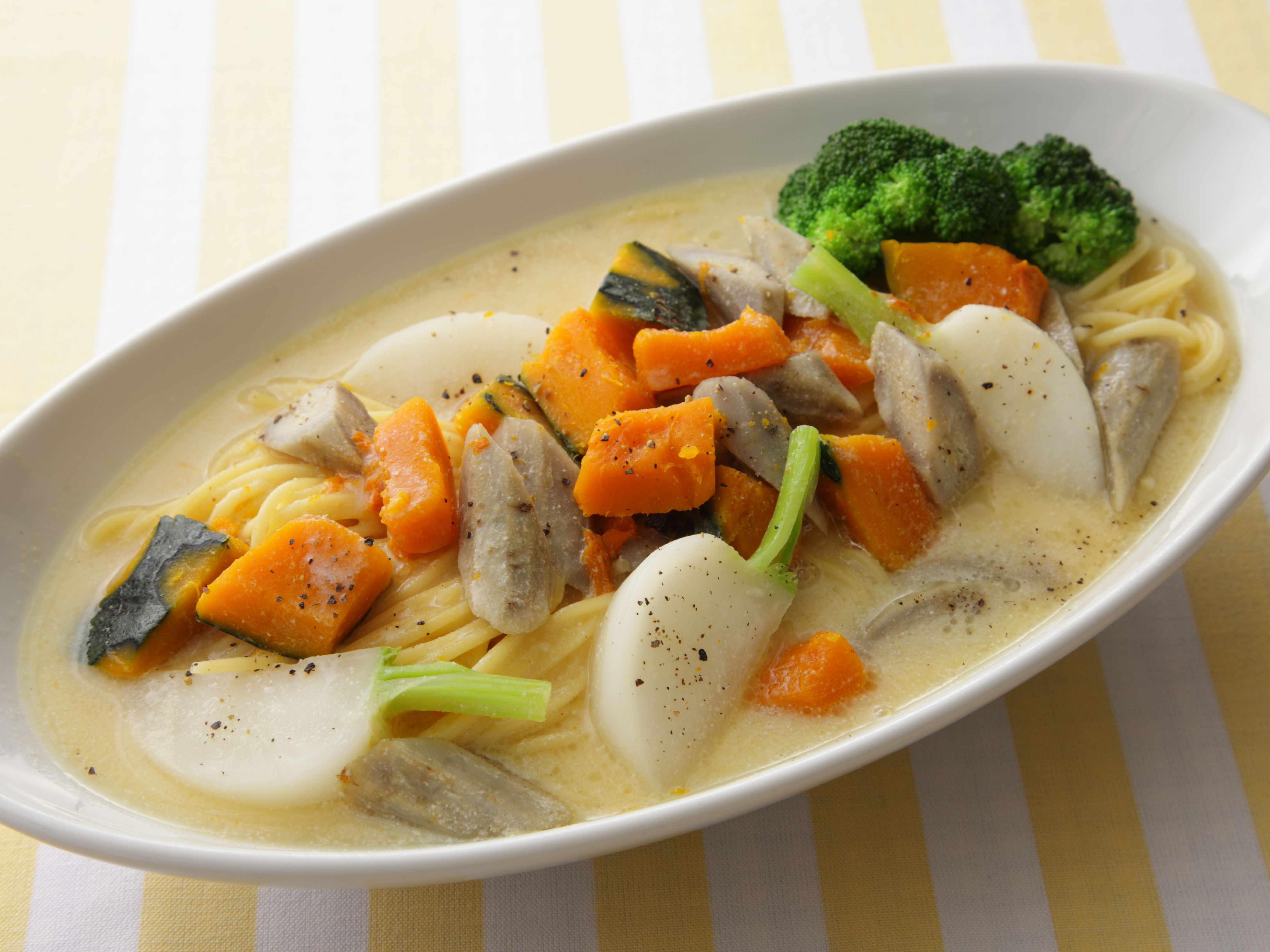 冬野菜のごま豆乳スープパスタのレシピ 作り方 レシピ ミツカン業務用商品 メニューサイト