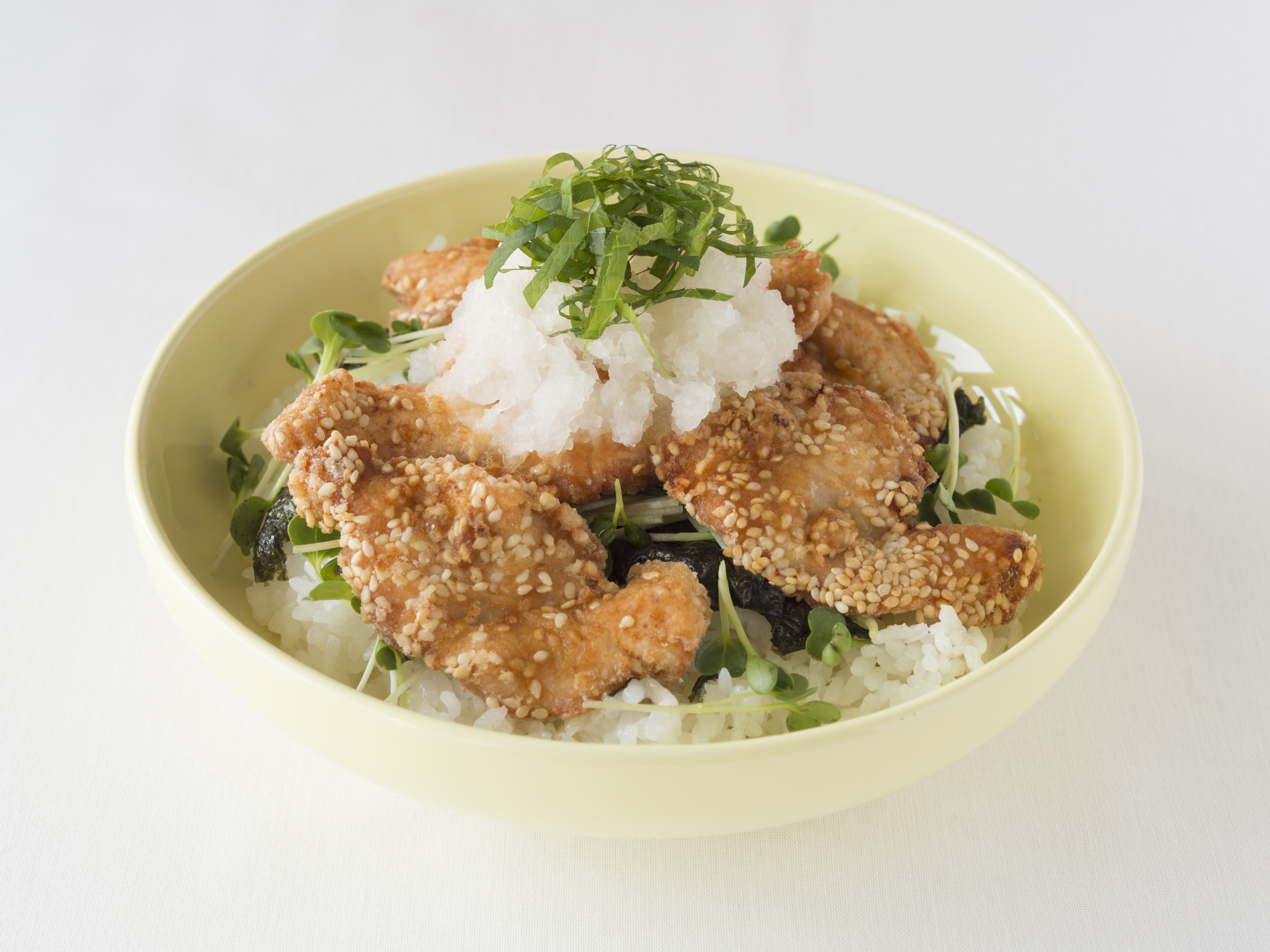 ぽん酢を使った鶏の辛子揚げおろし丼