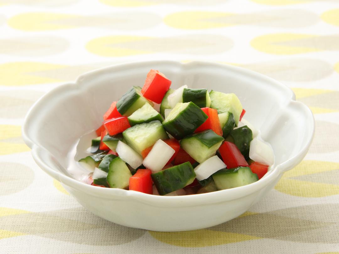 きゅうりといろいろ野菜の角切りフレッシュピクルス