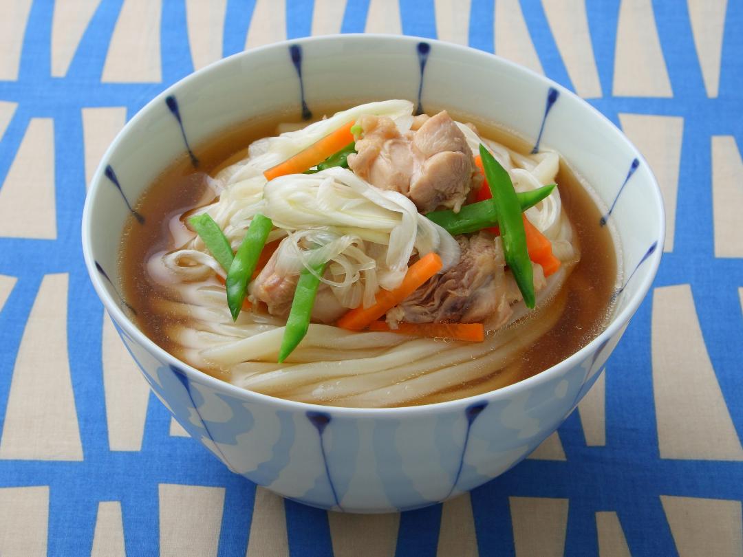 鶏肉と野菜の温うどん