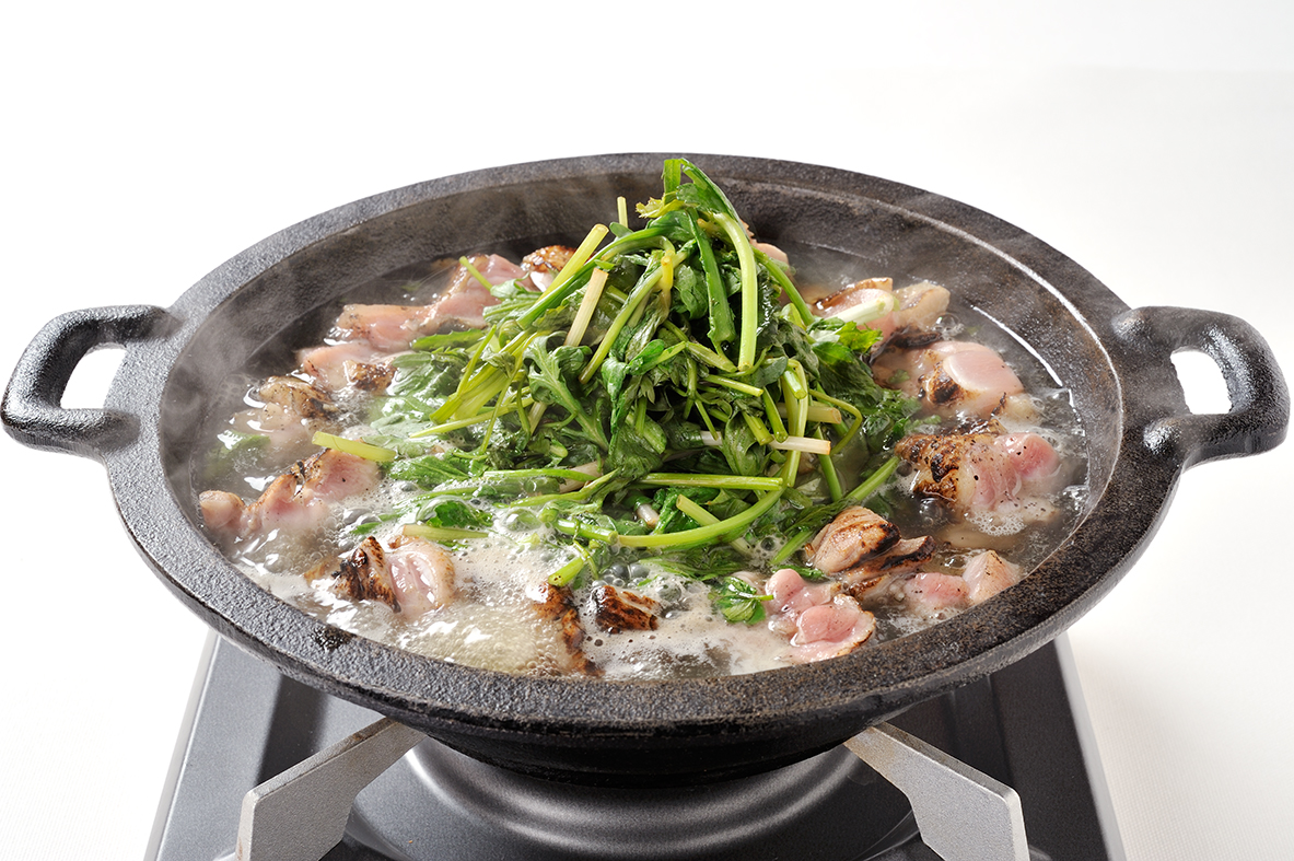香り野菜と炙り鶏のゆず塩鍋