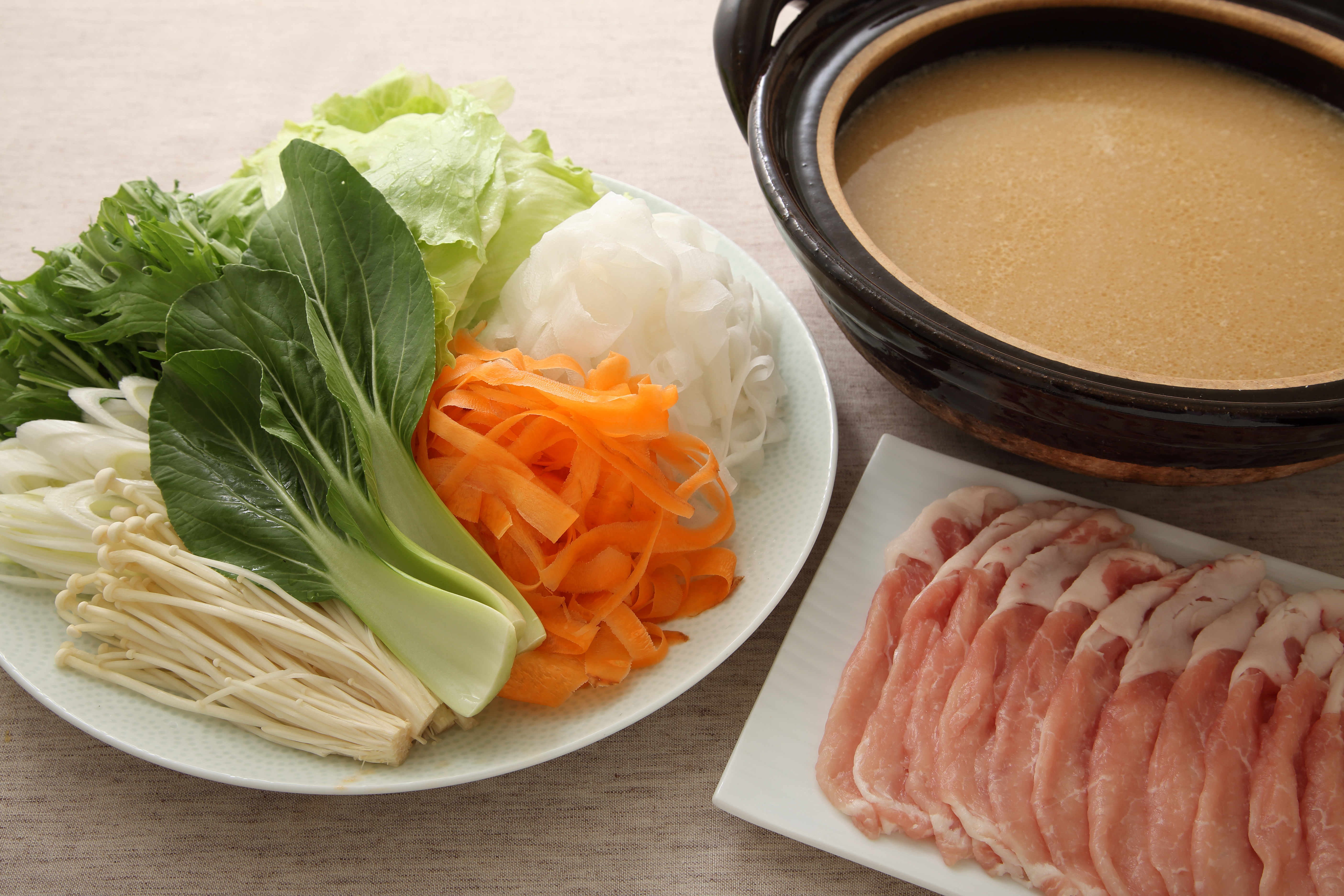 豚肉のとんこつしょうゆ味つけしゃぶのレシピ・作り方