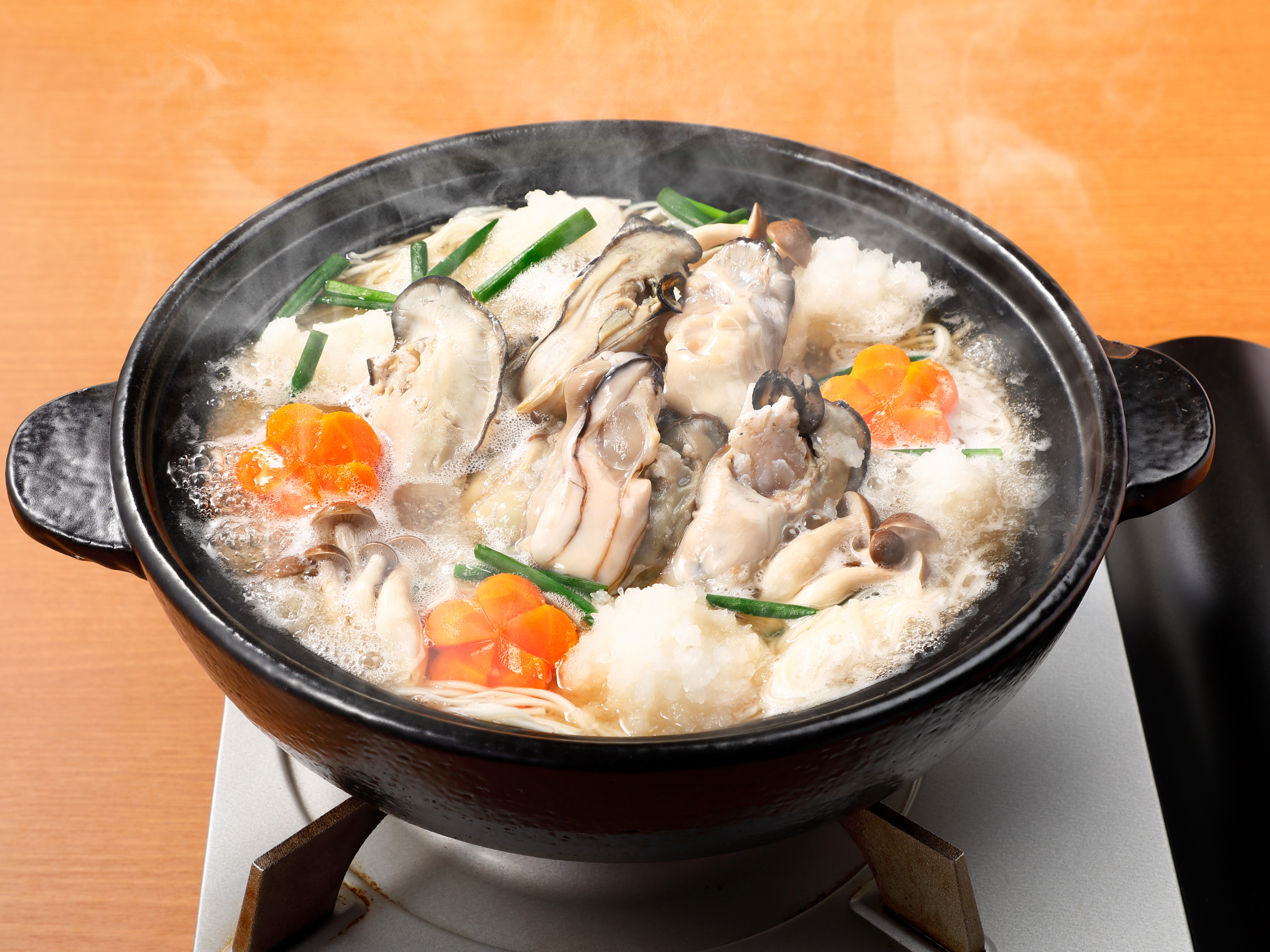 冬牡蠣のふわうまみぞれ鍋のレシピ・作り方