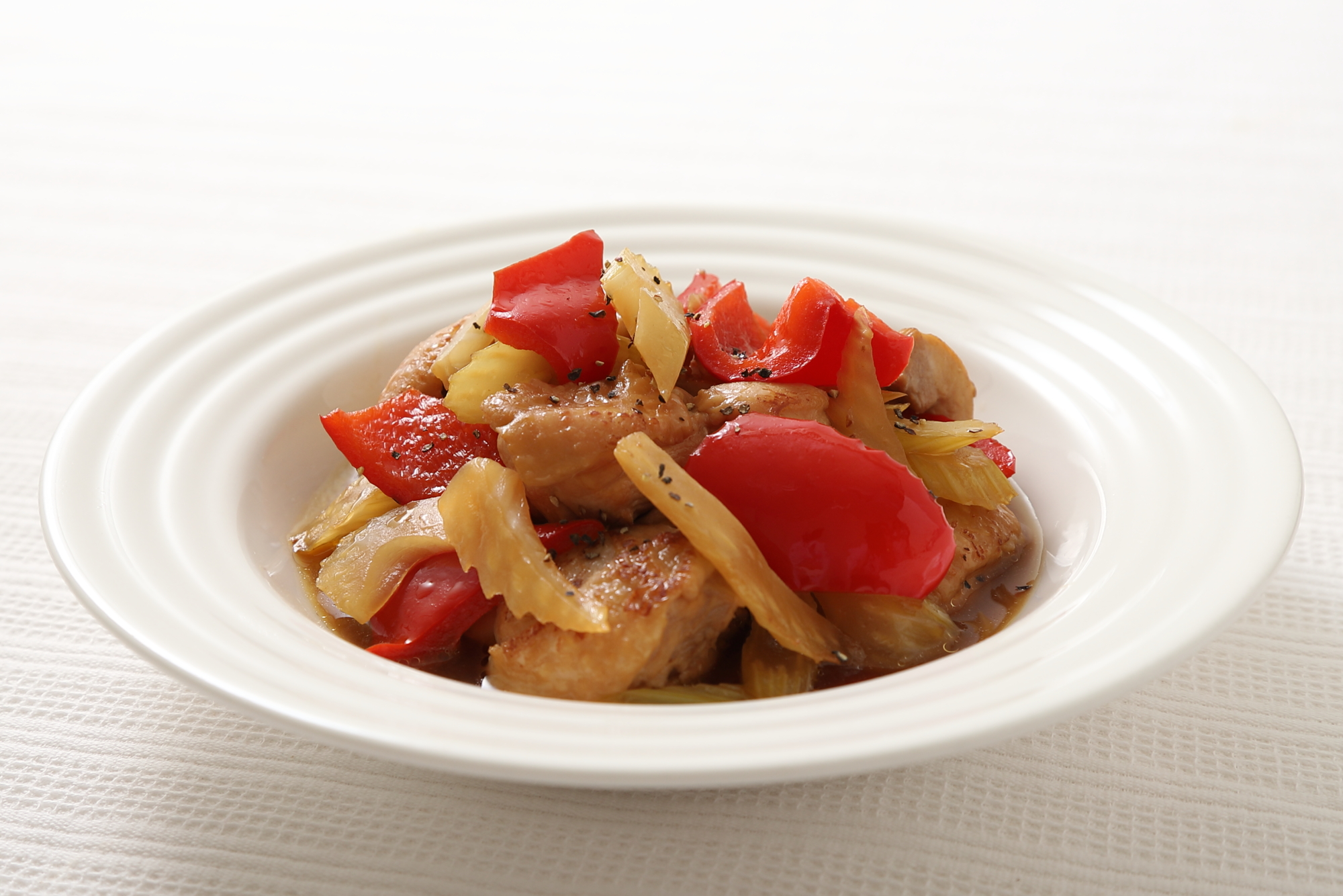 「味ぽん」で作る鶏と野菜のりんごジュース煮