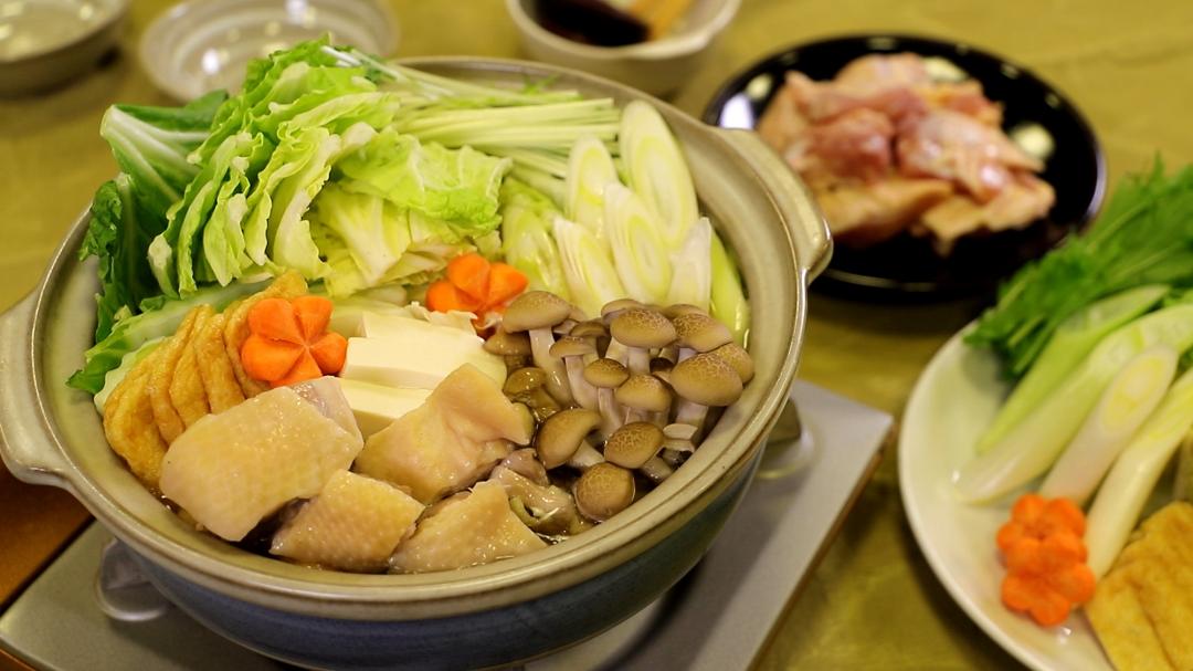 赤鶏の焼あごだし鍋