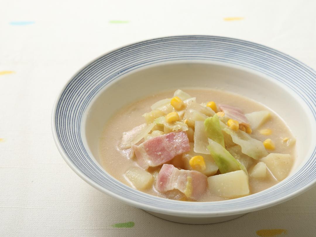 春野菜とベーコンのごま豆乳スープのレシピ・作り方