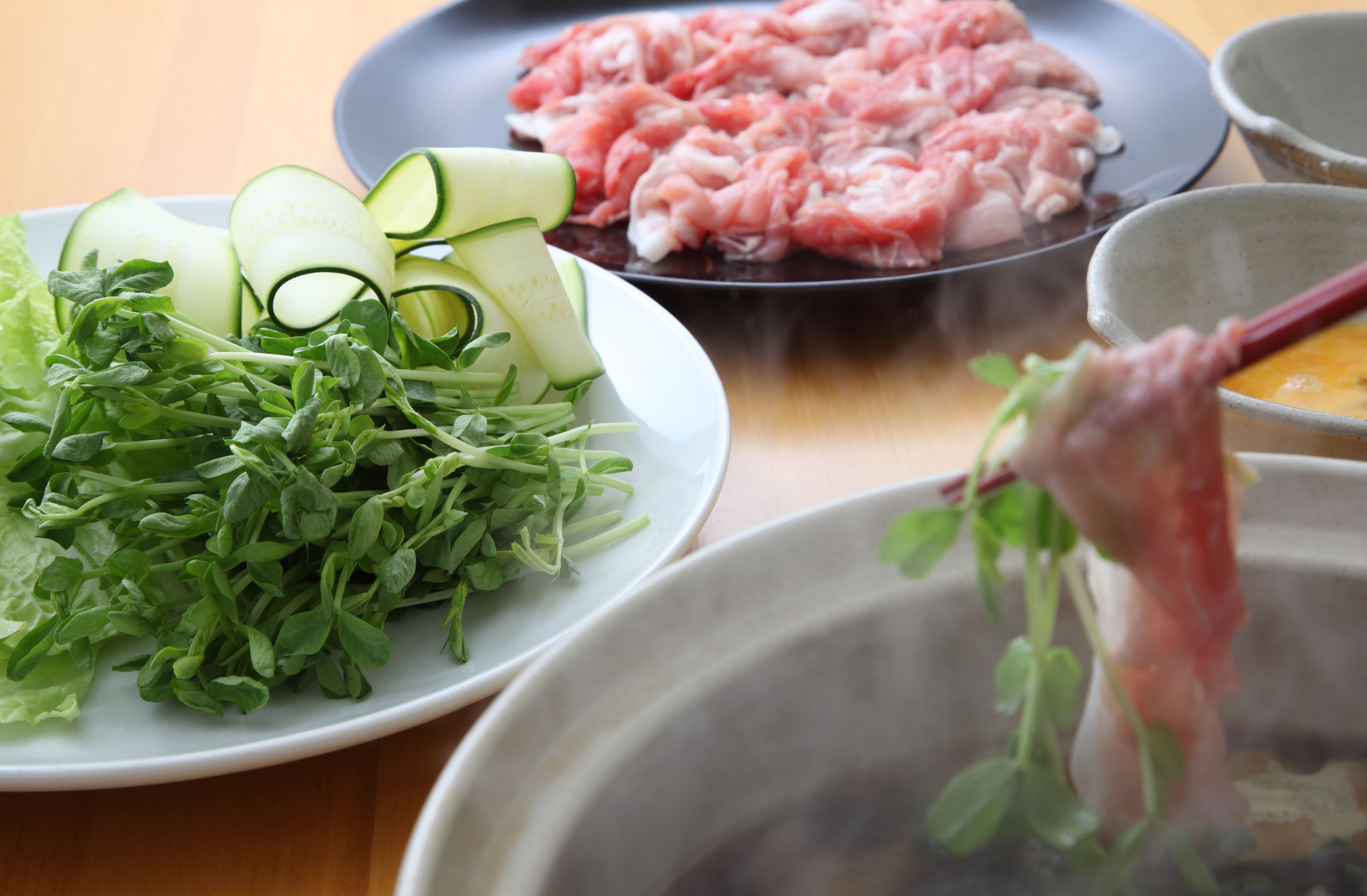 豆苗と豚肉のだししゃぶ