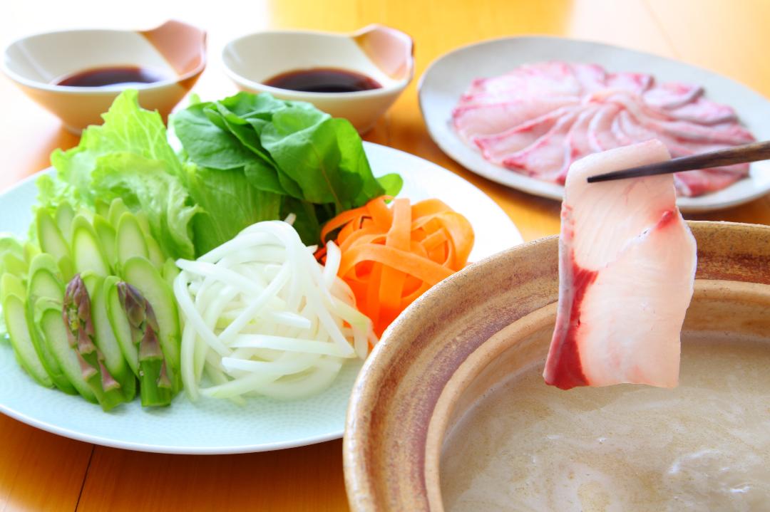 ぶりと春野菜のごま豆乳味つけしゃぶ