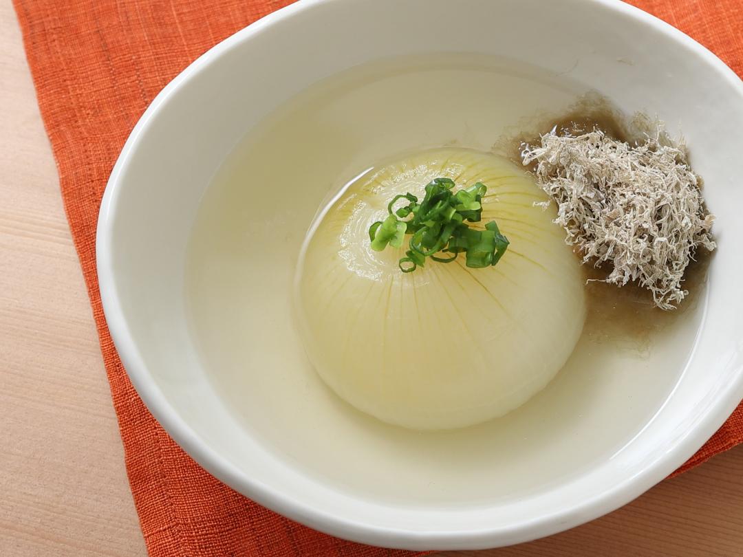 まるごと新玉ねぎの和風スープのレシピ・作り方