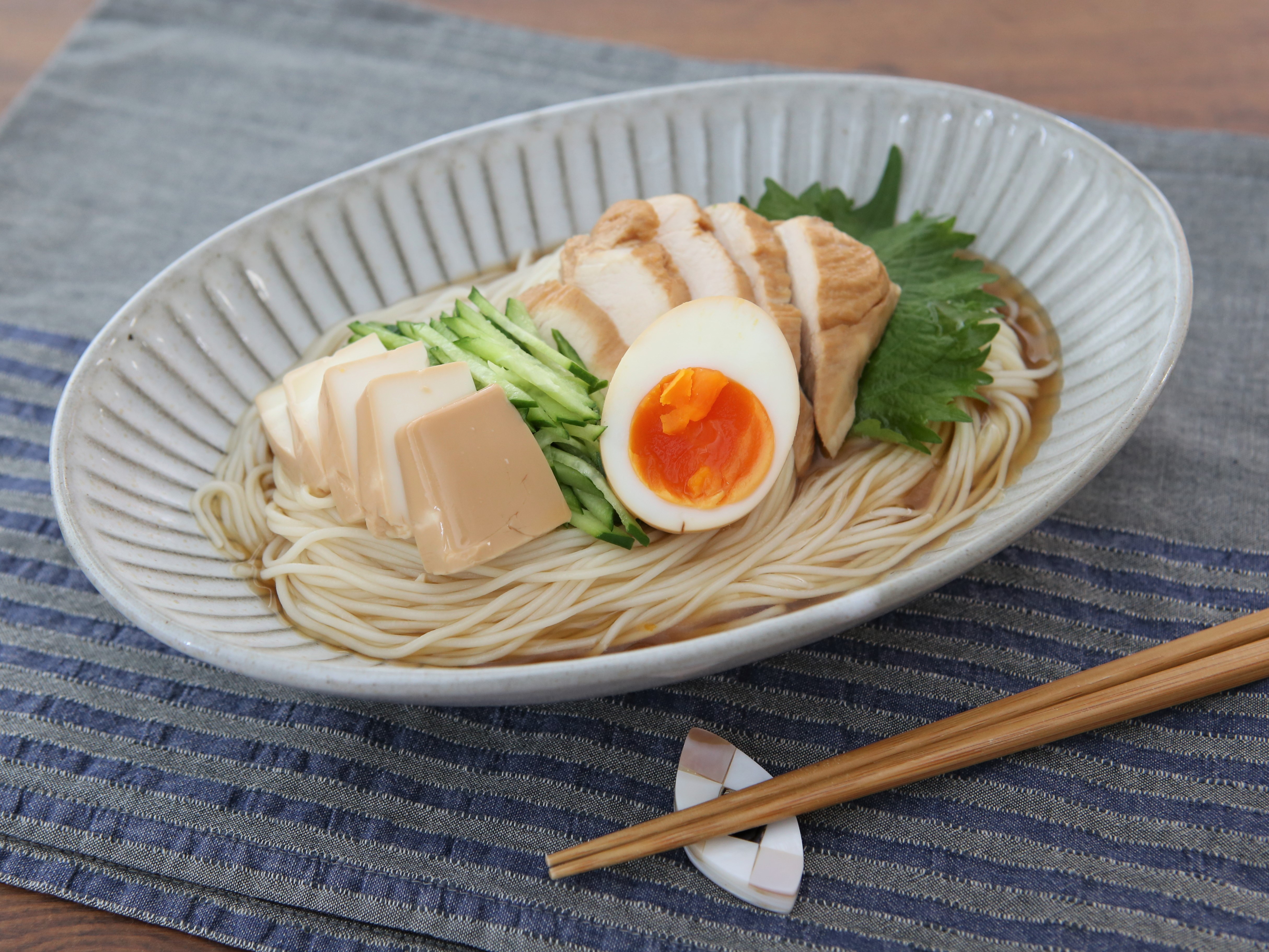 「かおりの蔵」マリネのっけそうめん