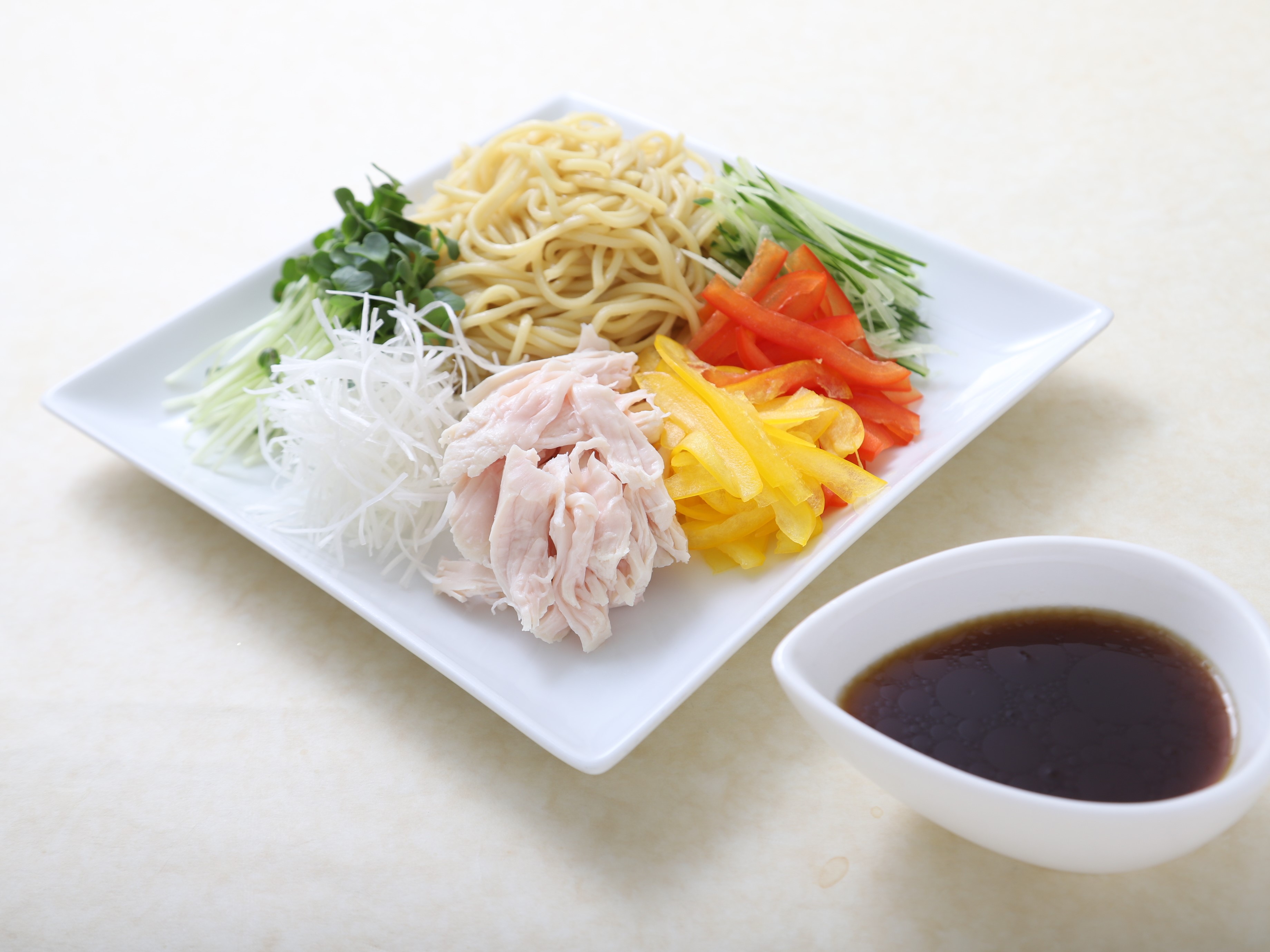 彩り野菜の冷やし中華