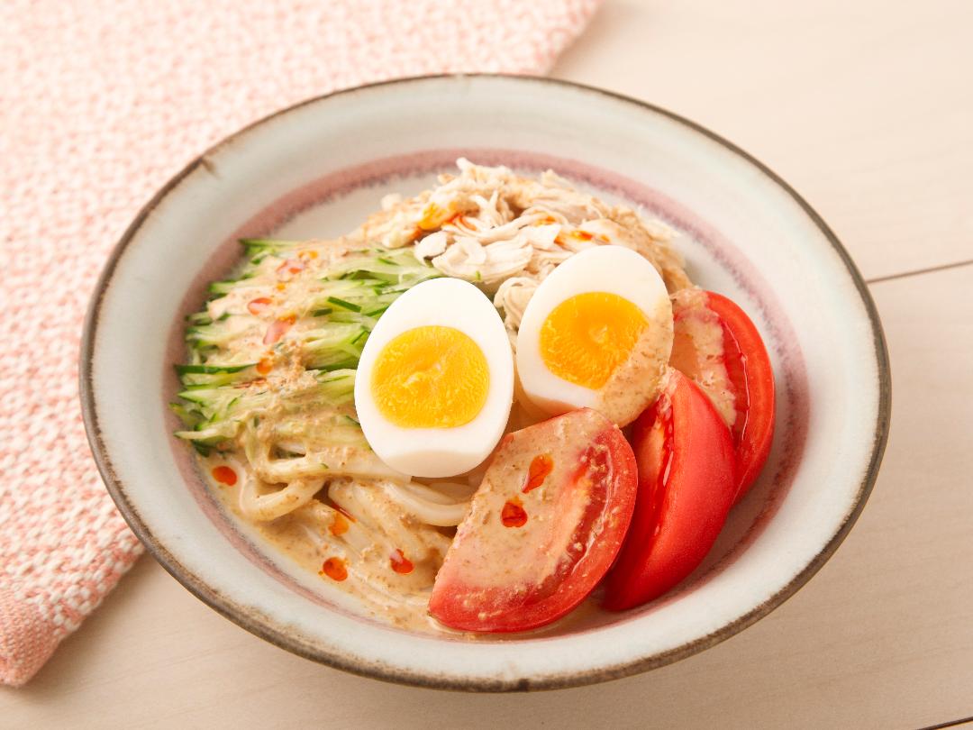 ごまの風味とコクを楽しむ！ごまだれうどんのレシピ・作り方