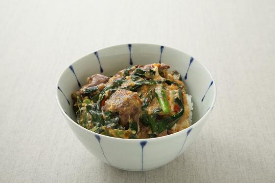 レバにらの卵とじあんかけ丼