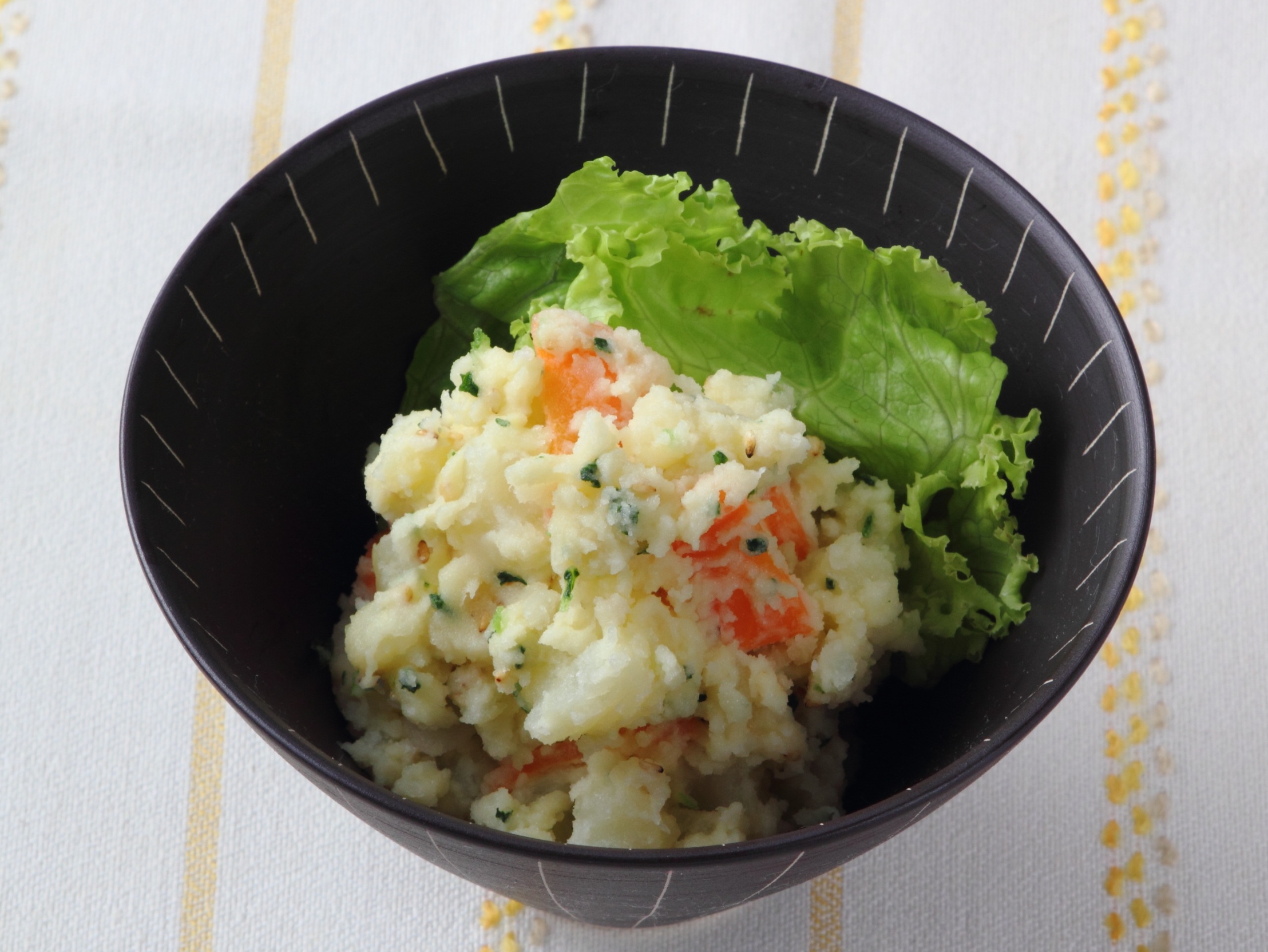 ポテトサラダ　青菜風味