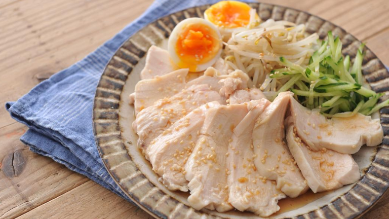 むね肉のレンジ蒸し　さっぱりしょうゆだれ