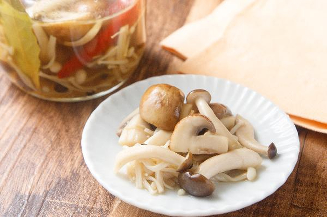 焼ききのこのピクルス