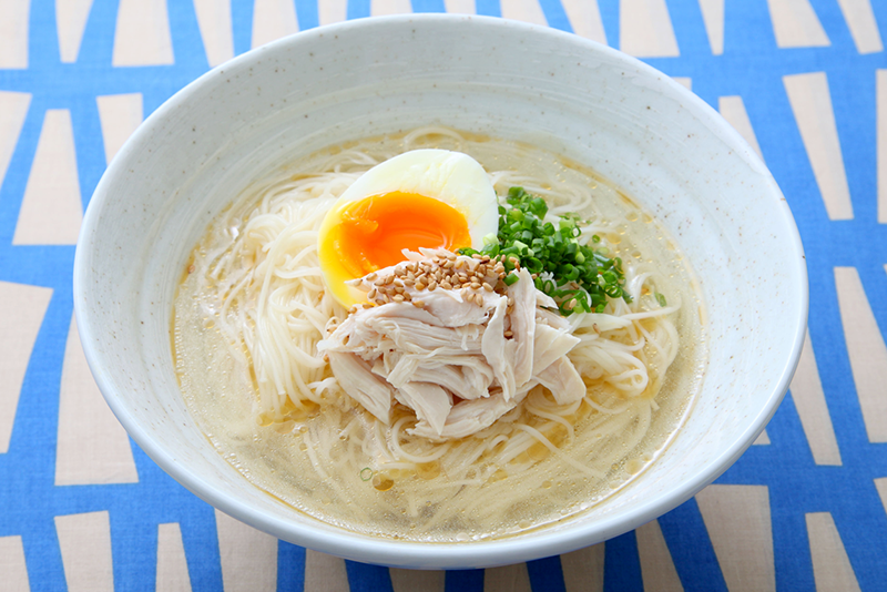 冷やし鶏にんにくそうめん　レシピ画像