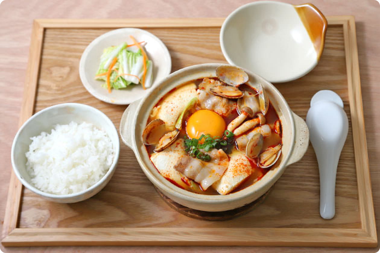 スンドゥブチゲ定食