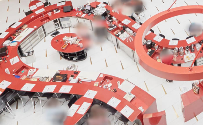 モスクワの超⾼層ビル内のSUSHI Bar ※8