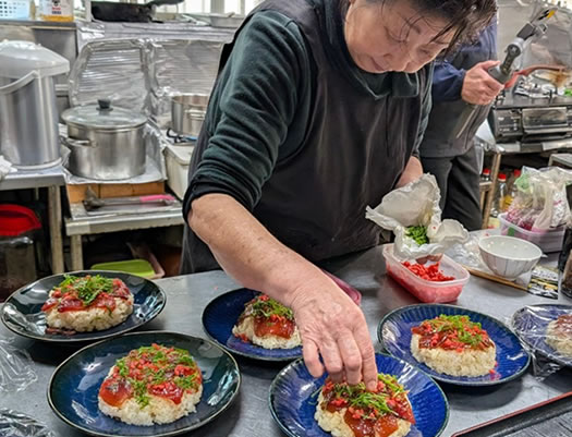 しょうがと大葉をトッピング