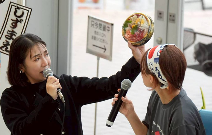 トークショーの様子