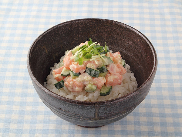 サーモンのタルタル丼