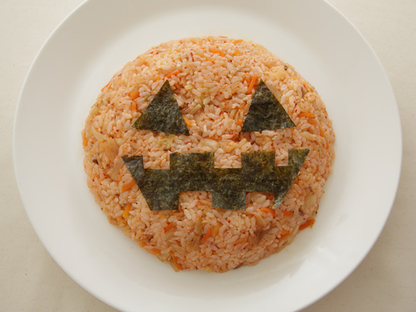 ハロウィンのジャックランタンケーキすし（キムチ味）