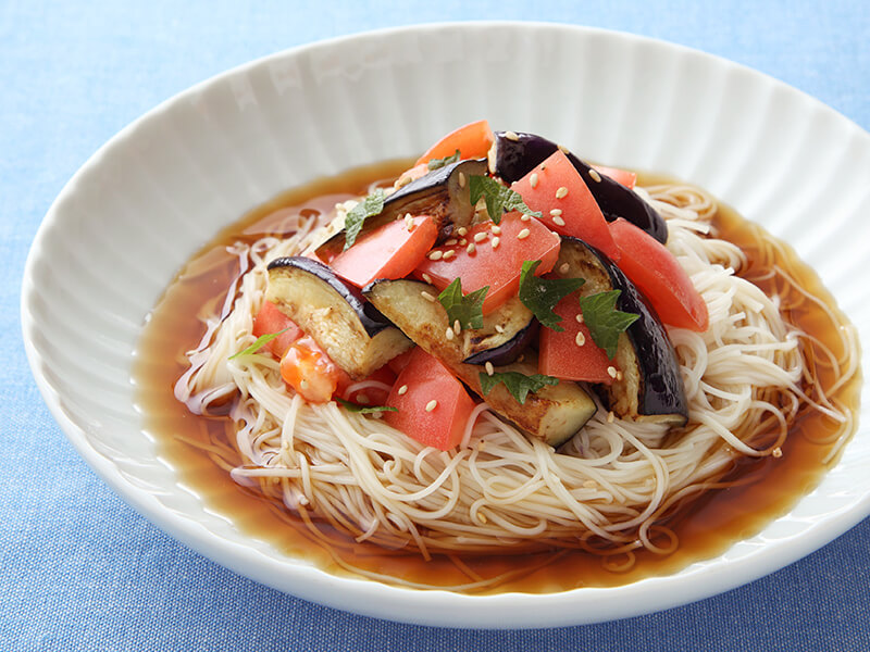 トマトの冷やしぶっかけそうめん
